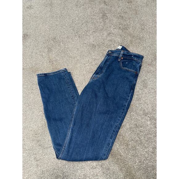 Abercrombie & Fitch Women's 90's Slim Straight Ultra High Rise Jeans Dark Blue 8 - Picture 3 of 8